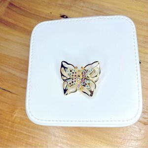 Vintage Costume Jewelry Brooch